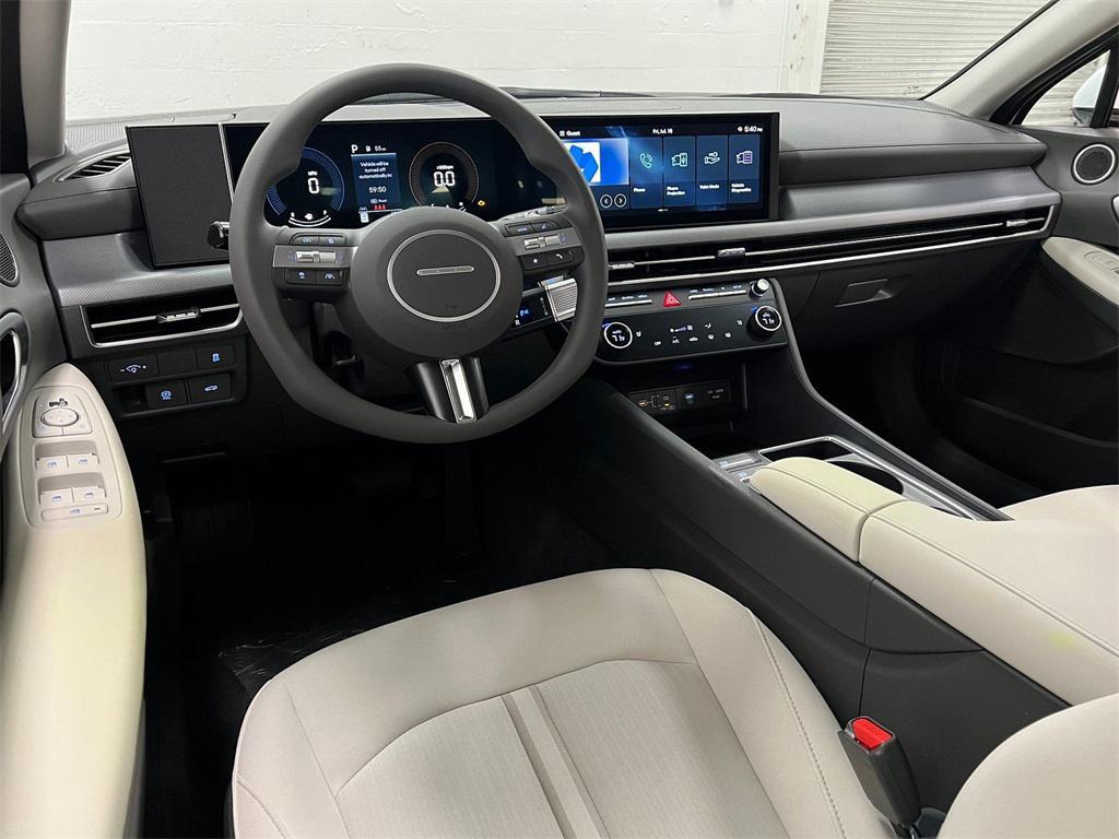 new 2025 Hyundai Sonata car, priced at $27,923
