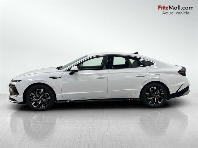 new 2025 Hyundai Sonata car, priced at $27,923