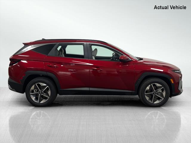 new 2025 Hyundai Tucson car, priced at $30,175