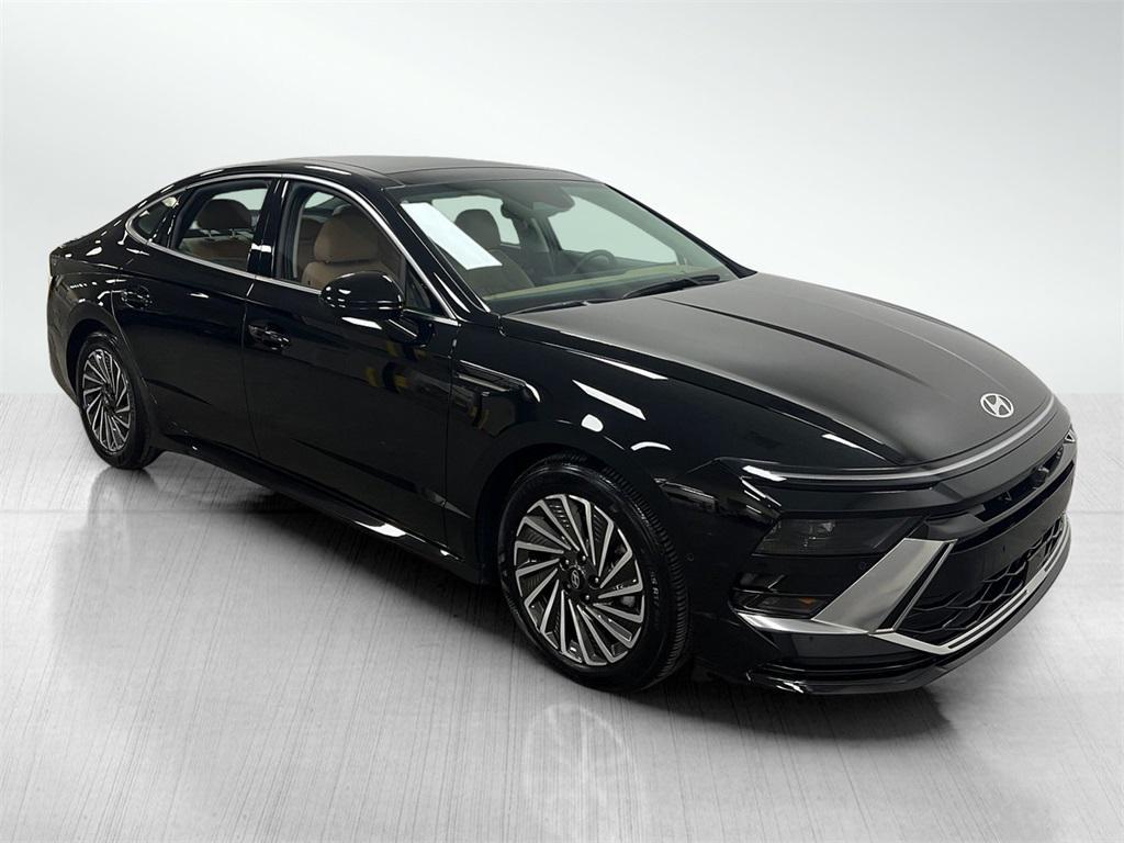 used 2024 Hyundai Sonata Hybrid car, priced at $29,795