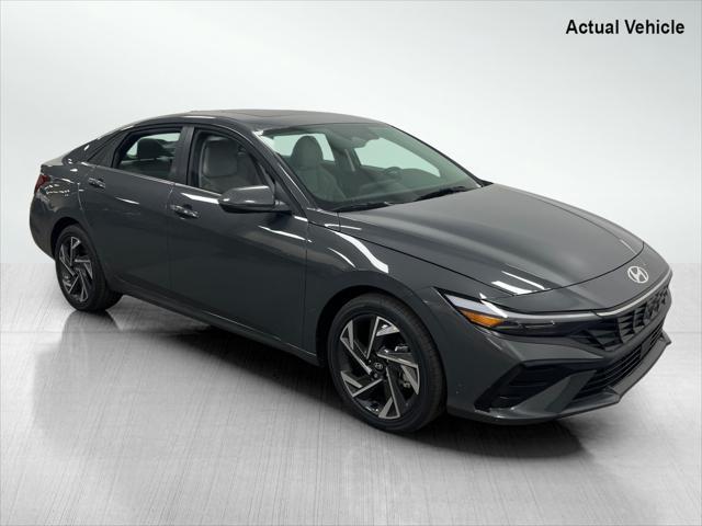 new 2025 Hyundai Elantra car, priced at $26,314