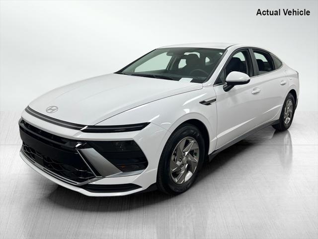 new 2025 Hyundai Sonata car, priced at $26,275