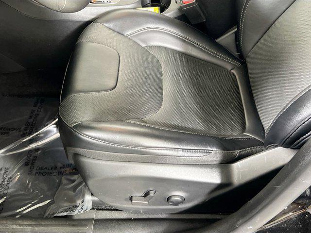 used 2022 Jeep Cherokee car, priced at $26,009