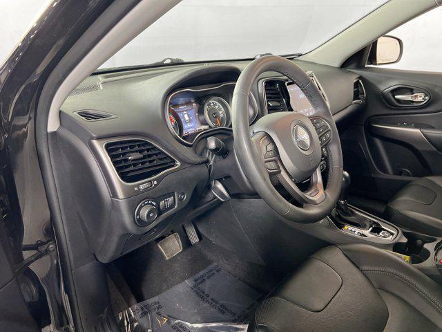 used 2022 Jeep Cherokee car, priced at $26,009