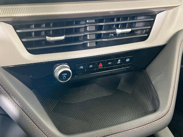 used 2025 Ford Explorer car, priced at $43,264