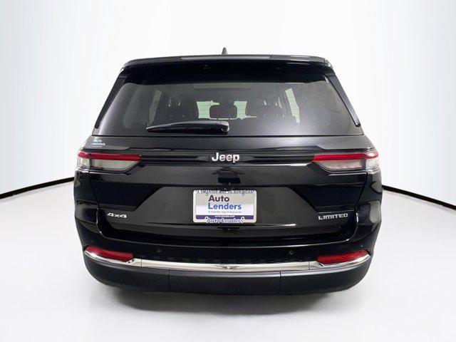 used 2022 Jeep Grand Cherokee car, priced at $35,414