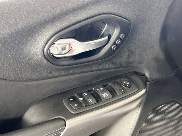 used 2022 Jeep Cherokee car, priced at $26,412