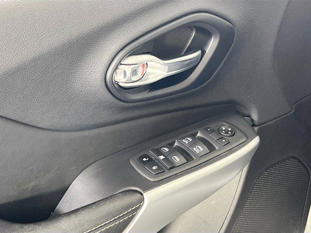 used 2022 Jeep Cherokee car, priced at $23,948