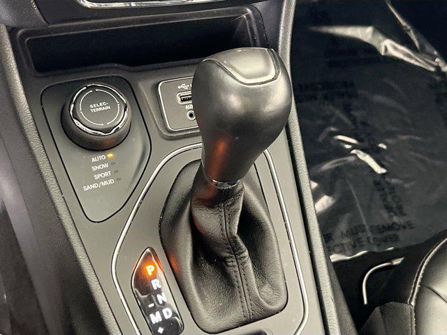 used 2022 Jeep Cherokee car, priced at $23,948