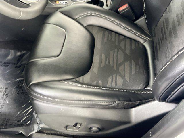 used 2022 Jeep Cherokee car, priced at $23,948