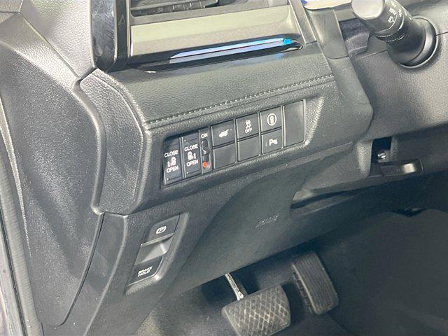 used 2022 Honda Odyssey car, priced at $39,067