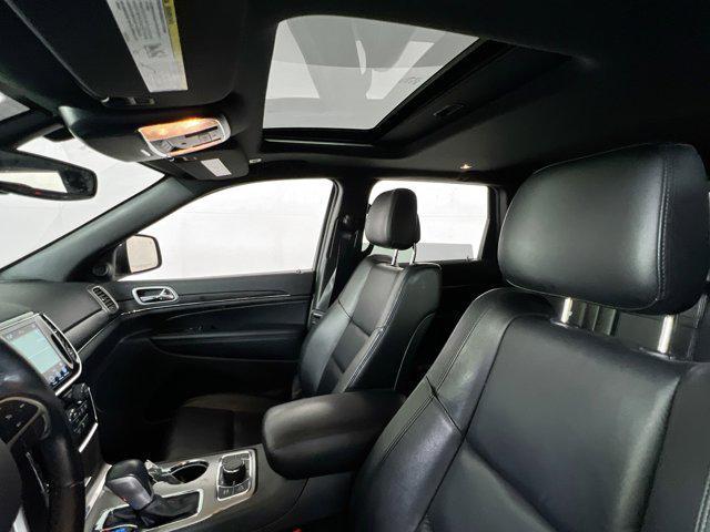 used 2022 Jeep Grand Cherokee car, priced at $29,889