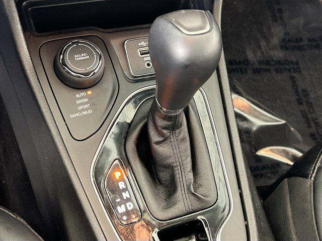 used 2022 Jeep Cherokee car, priced at $28,701