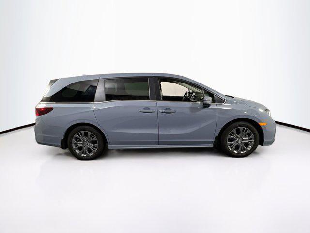 used 2025 Honda Odyssey car, priced at $46,235