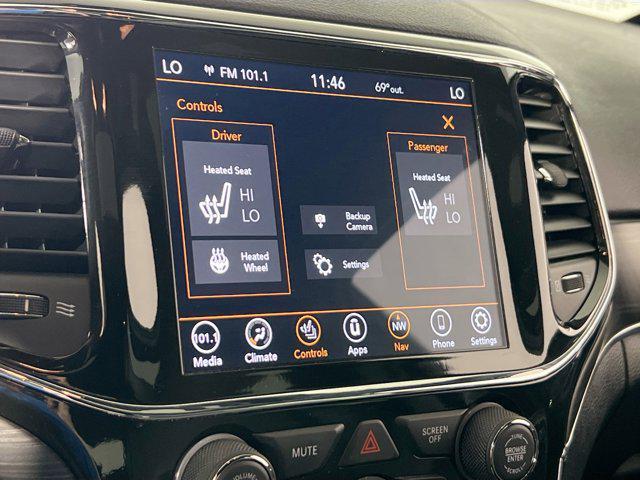 used 2022 Jeep Grand Cherokee car, priced at $30,481