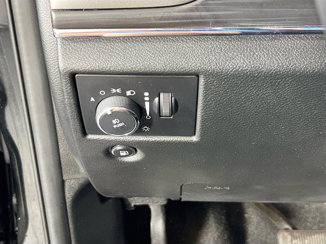 used 2022 Jeep Grand Cherokee car, priced at $30,481