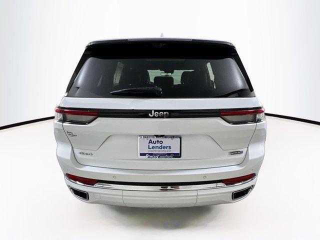 used 2022 Jeep Grand Cherokee car, priced at $37,605