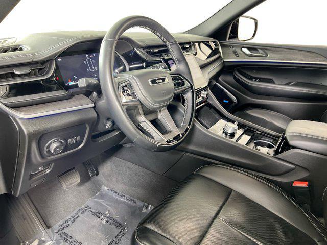 used 2022 Jeep Grand Cherokee car, priced at $37,605