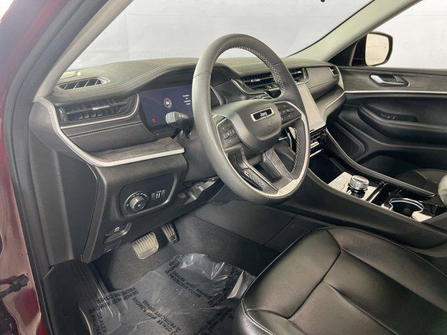 used 2023 Jeep Grand Cherokee car, priced at $35,690