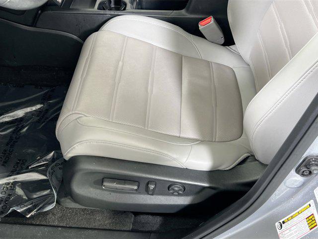 used 2022 Honda CR-V car, priced at $30,995