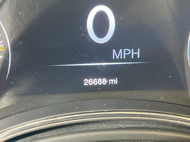 used 2022 Jeep Grand Cherokee car, priced at $28,274