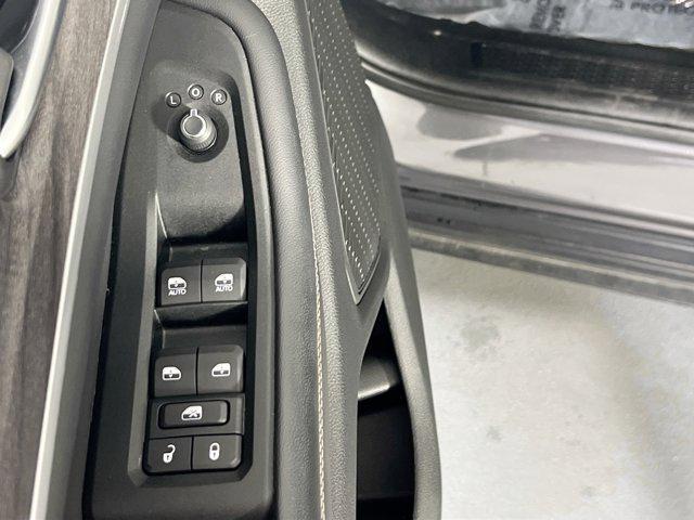 used 2023 Jeep Grand Cherokee L car, priced at $32,553