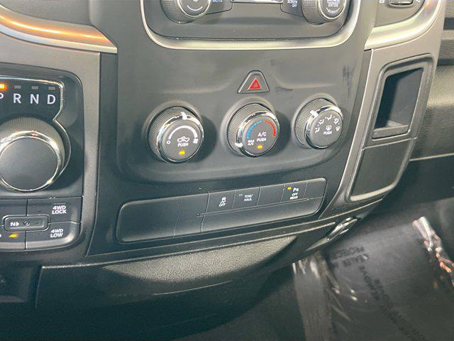 used 2022 Ram 1500 Classic car, priced at $33,276