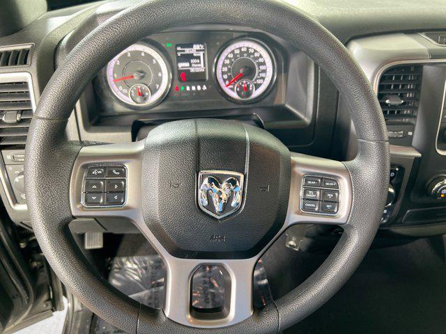 used 2022 Ram 1500 Classic car, priced at $33,276