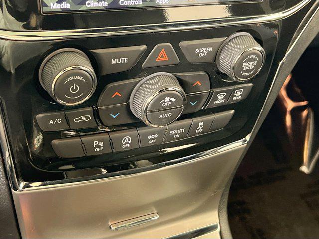 used 2022 Jeep Grand Cherokee car, priced at $29,354