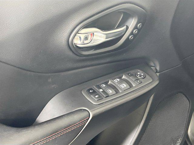 used 2022 Jeep Cherokee car, priced at $27,057