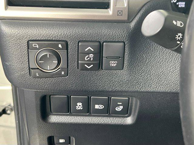 used 2022 Lexus GX 460 car, priced at $46,031