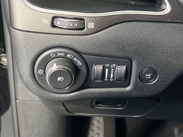 used 2022 Jeep Cherokee car, priced at $24,639