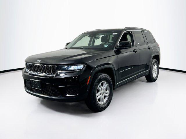 used 2023 Jeep Grand Cherokee car, priced at $29,198