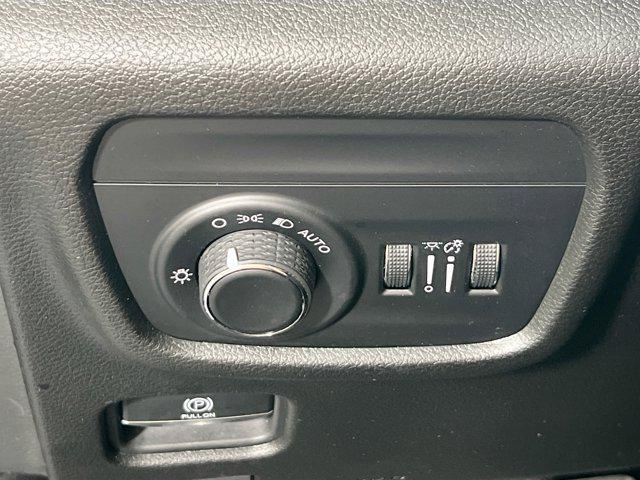 used 2023 Jeep Grand Cherokee car, priced at $29,198