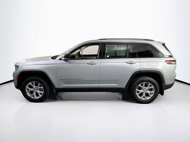 used 2022 Jeep Grand Cherokee car, priced at $32,203