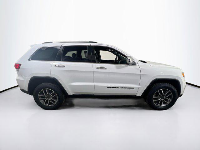 used 2022 Jeep Grand Cherokee car, priced at $28,324