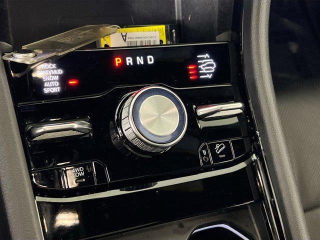 used 2022 Jeep Grand Cherokee car, priced at $40,199