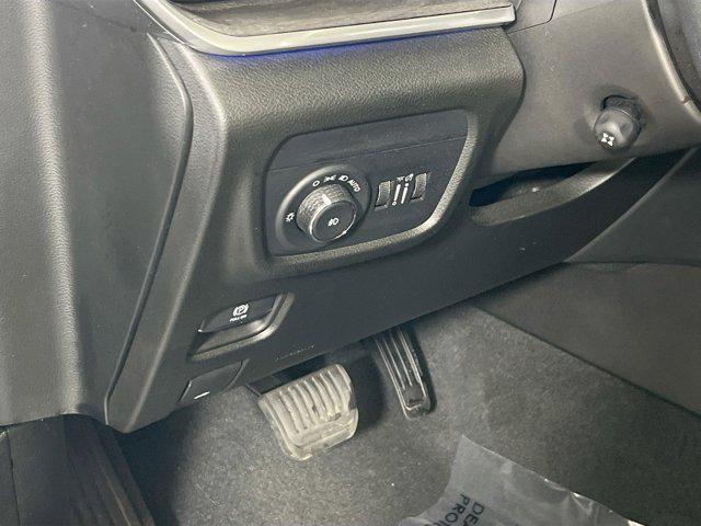 used 2022 Jeep Grand Cherokee car, priced at $40,199