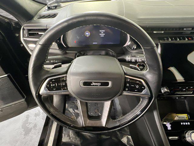 used 2022 Jeep Grand Cherokee car, priced at $40,199