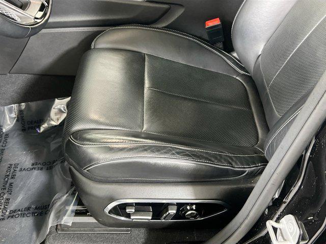 used 2022 Jeep Grand Cherokee car, priced at $40,199