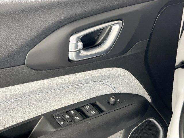used 2022 Jeep Compass car, priced at $21,309