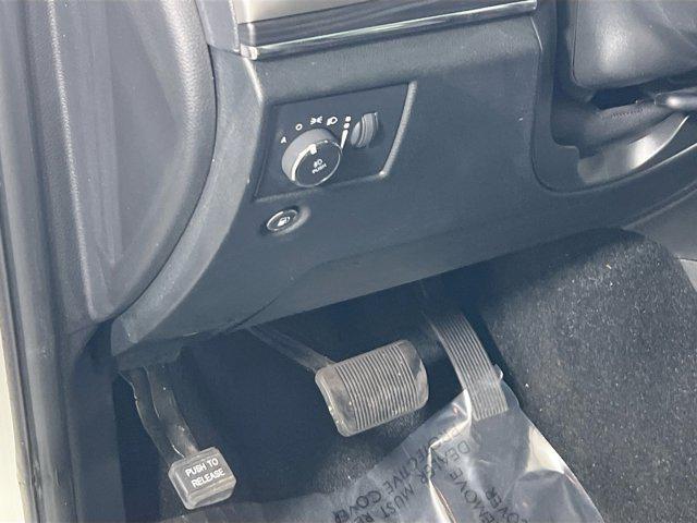 used 2022 Jeep Grand Cherokee car, priced at $28,948