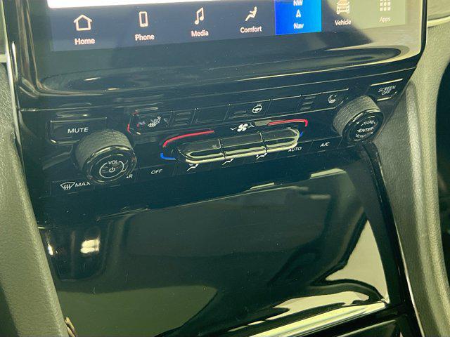 used 2022 Jeep Grand Cherokee car, priced at $34,103