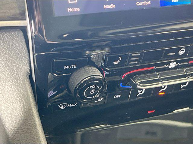 used 2022 Jeep Grand Cherokee car, priced at $36,364