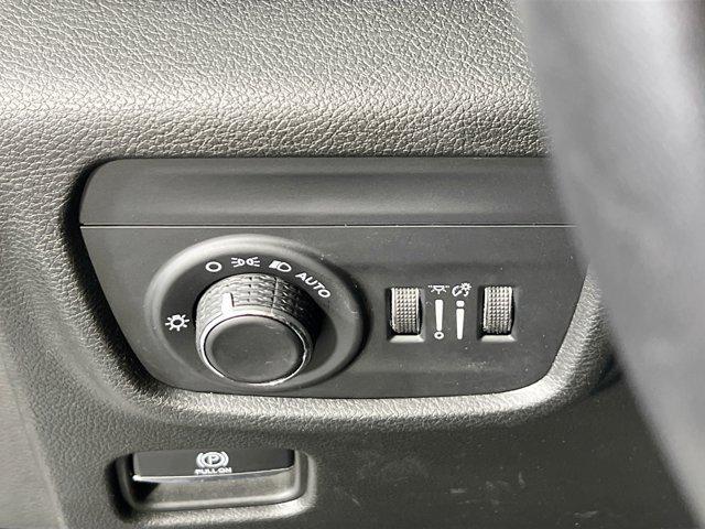 used 2022 Jeep Grand Cherokee car, priced at $29,864