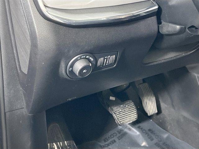 used 2022 Jeep Compass car, priced at $22,050