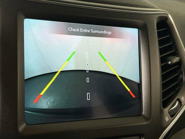 used 2022 Jeep Cherokee car, priced at $27,295