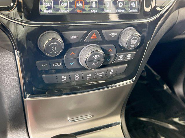 used 2022 Jeep Grand Cherokee car, priced at $32,995