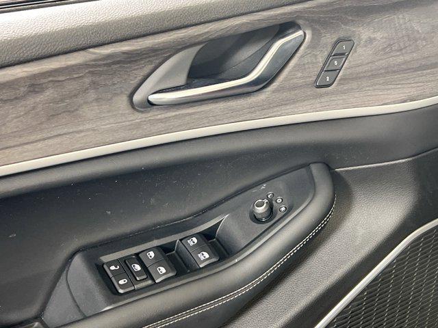 used 2021 Jeep Grand Cherokee L car, priced at $28,517