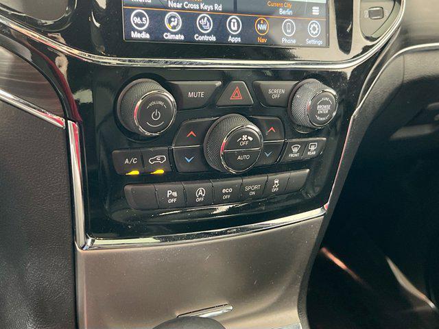 used 2022 Jeep Grand Cherokee car, priced at $29,503